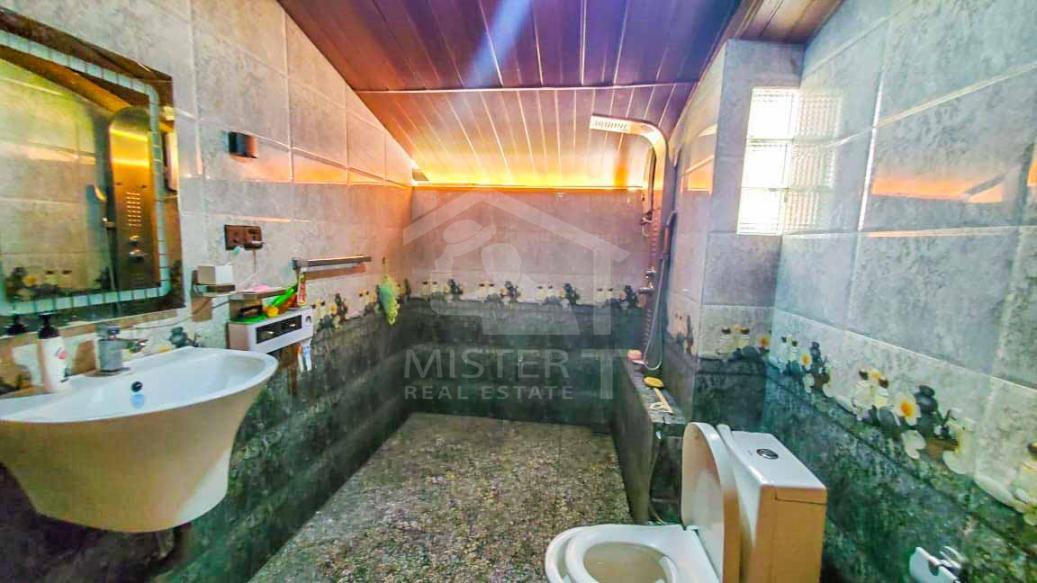 House for Sale in Boralesgamuwa- image 5