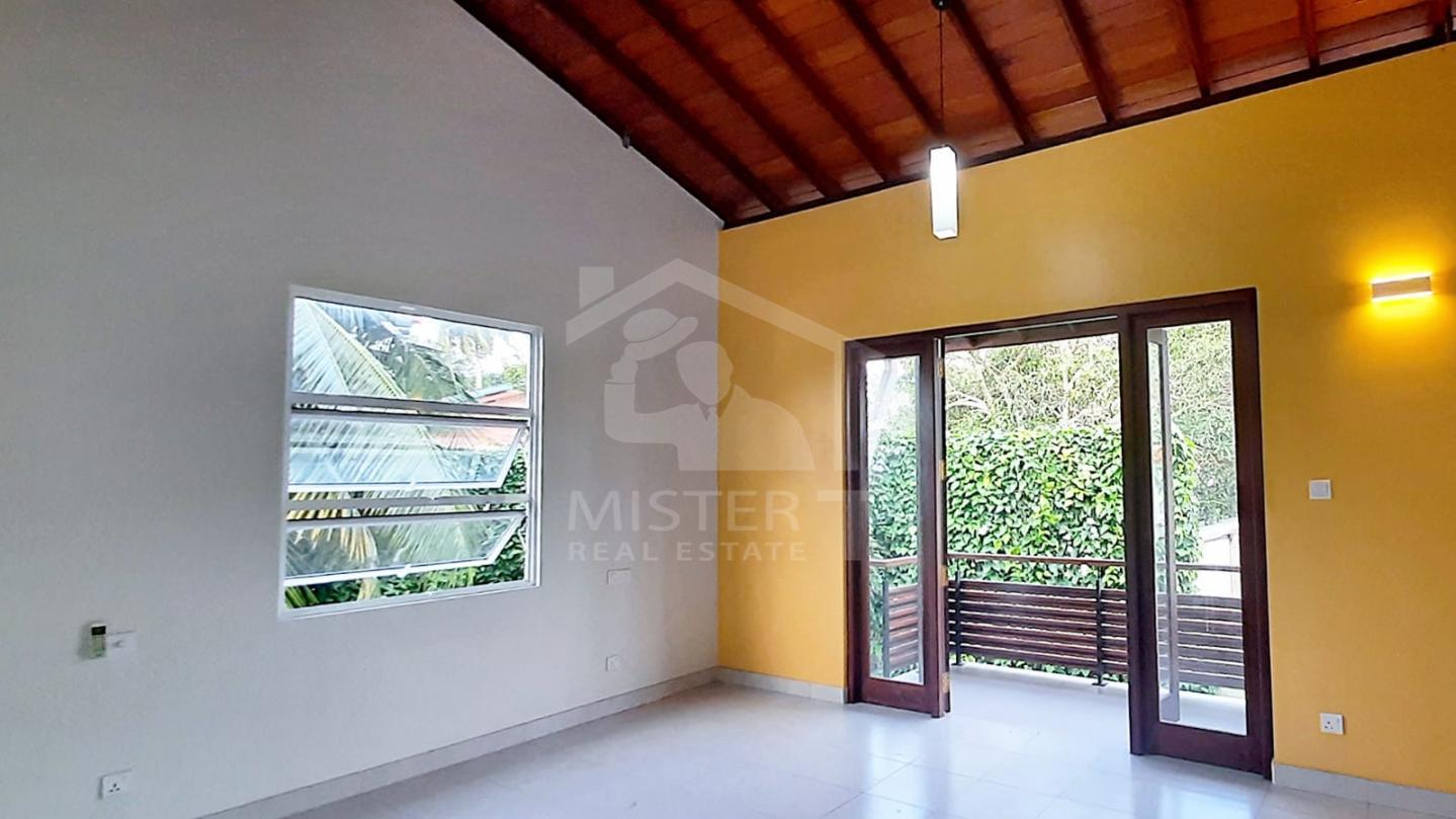 House for Sale in Hokandara - image 5