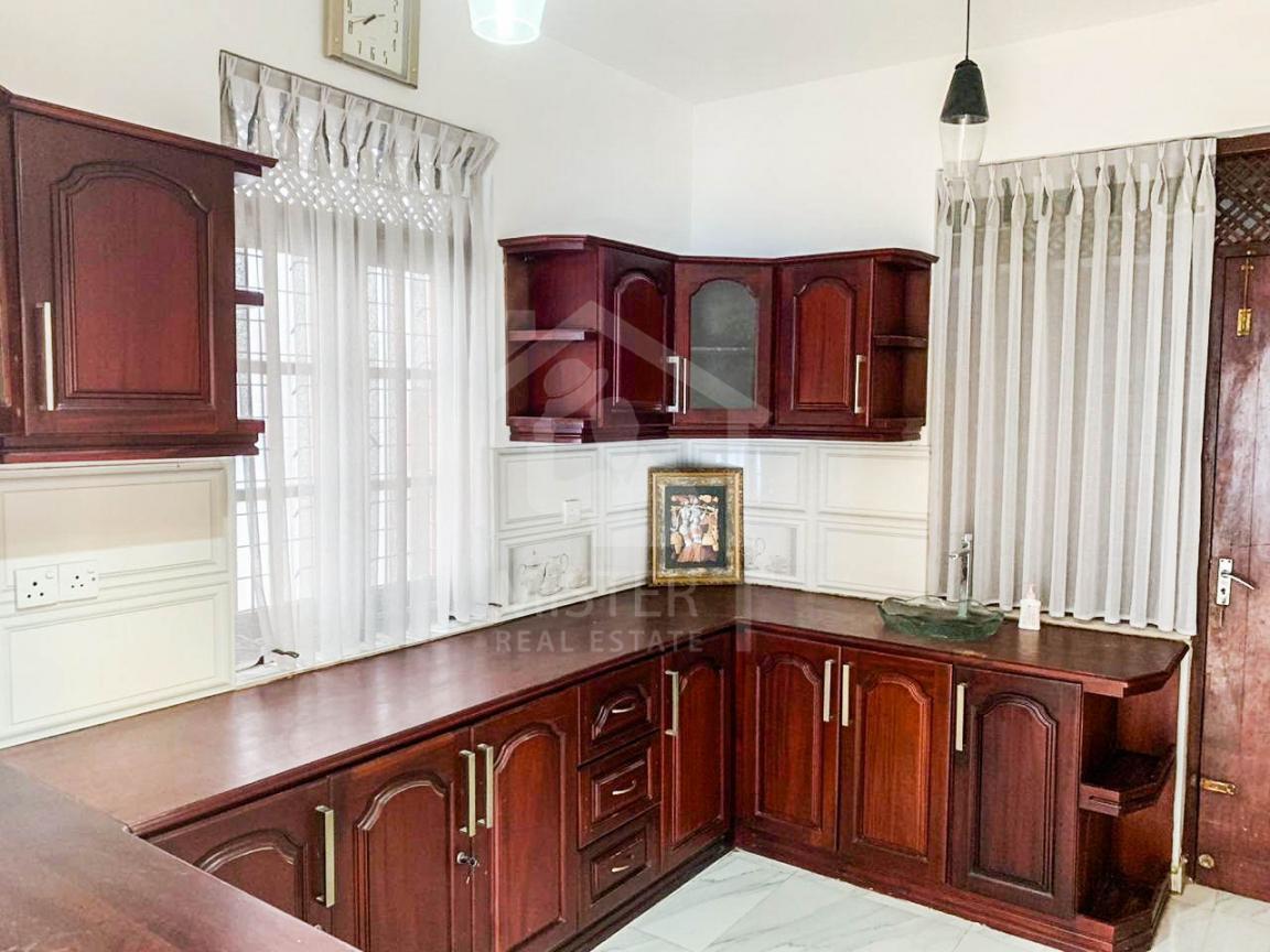 House for Sale in Koswatta- image 6