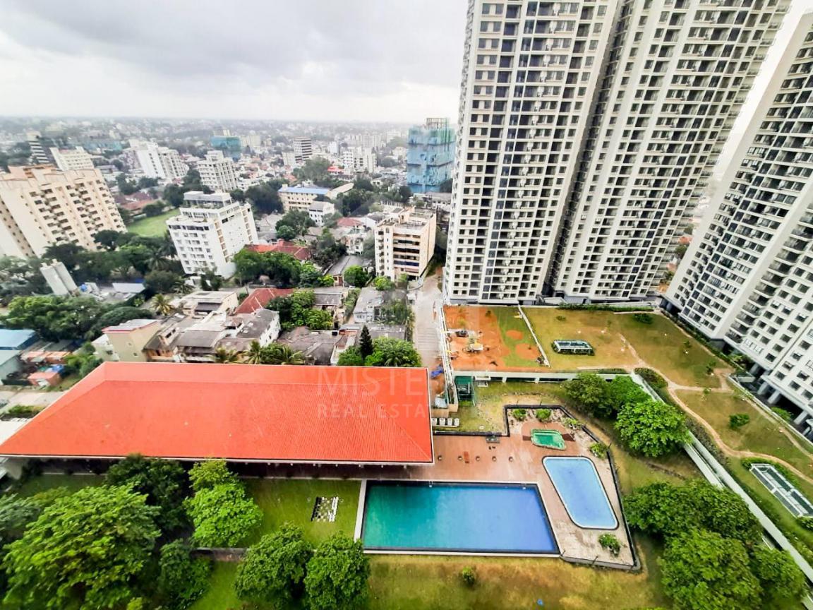 Apartment for Sale in Colombo - image 6
