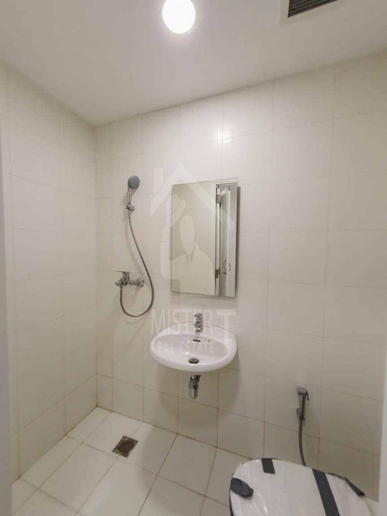 Apartment for Sale in Colombo - image 6