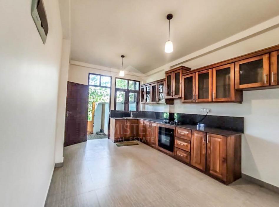 House for Sale in Malabe- image 7