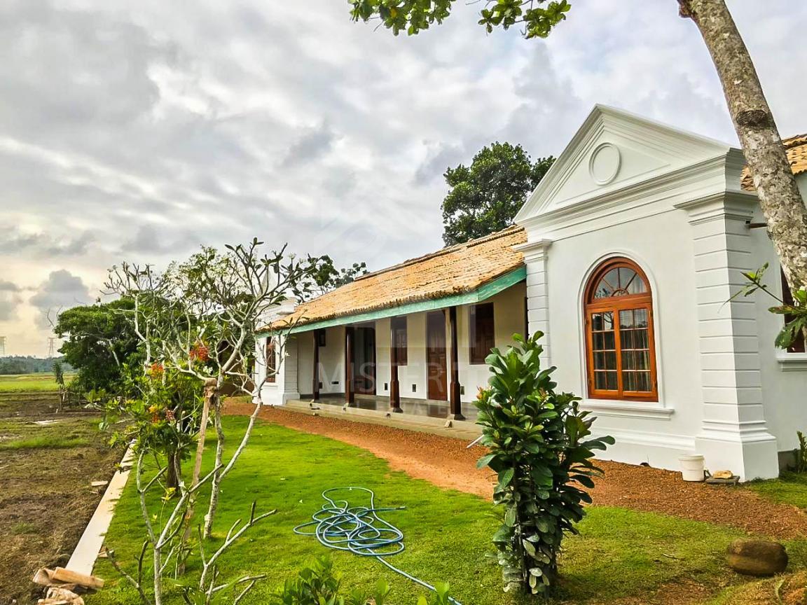 Villa for Sale in Hikkaduwa- image 7