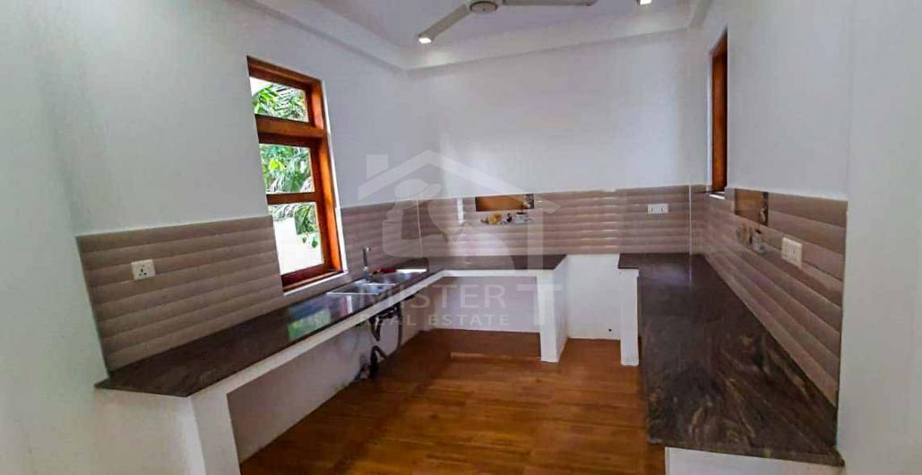 House for Sale in Athurugiriya - image 7