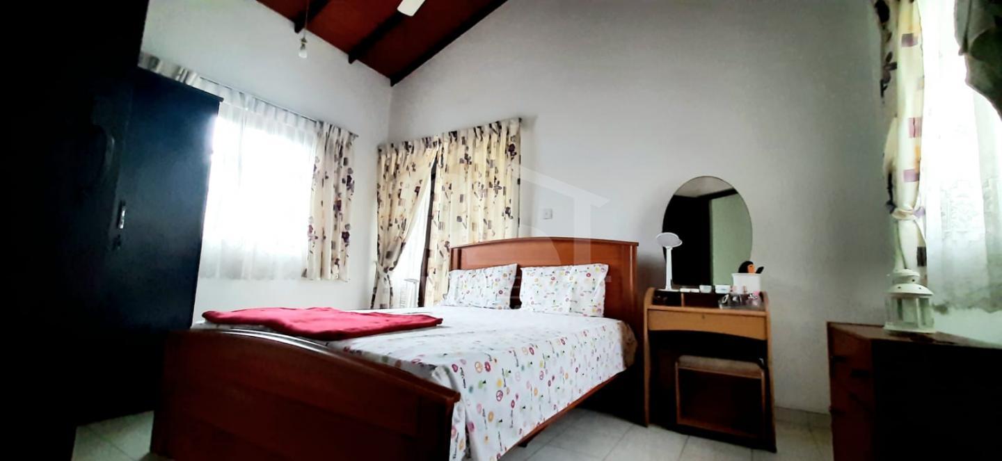 House for Sale in Battaramulla- image 6