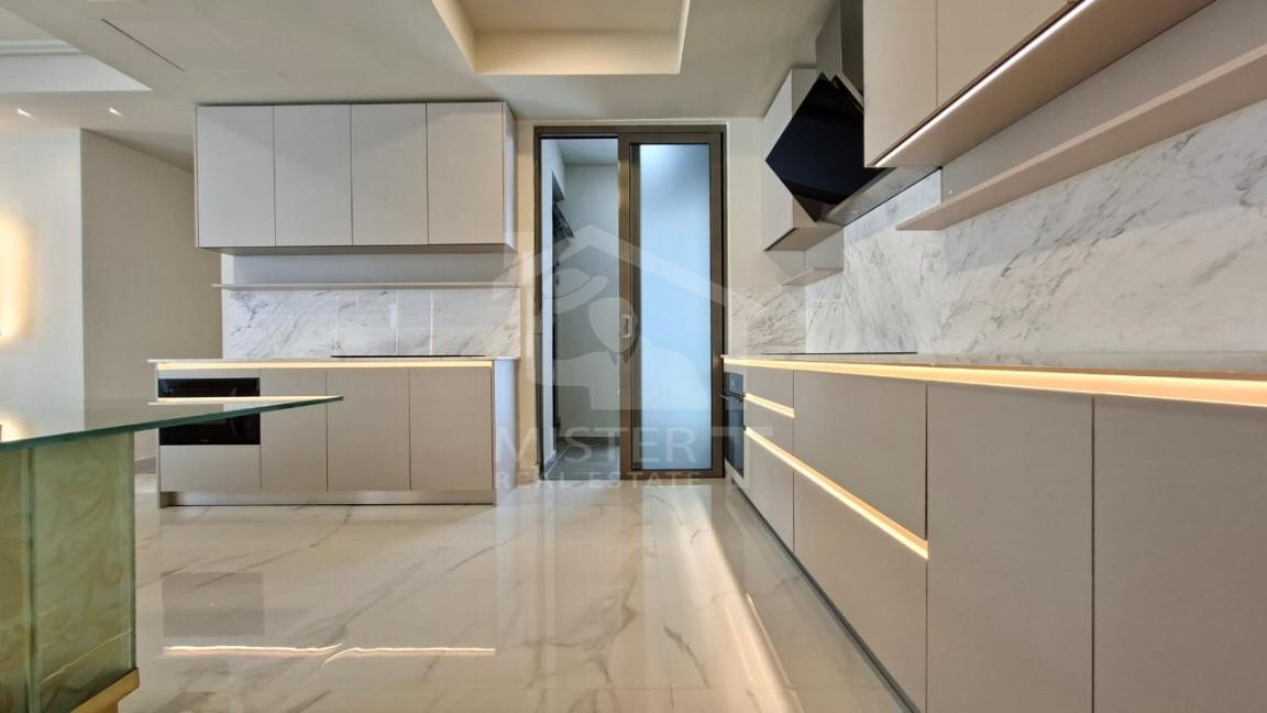 Apartment for Sale at Astoria - image 6