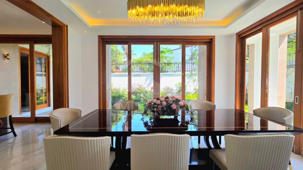 Luxury House for sale in Battaramulla- image 6