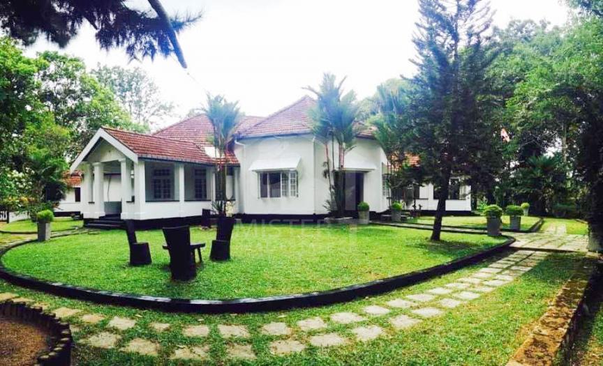 House For Sale in Elpitiya- image 1