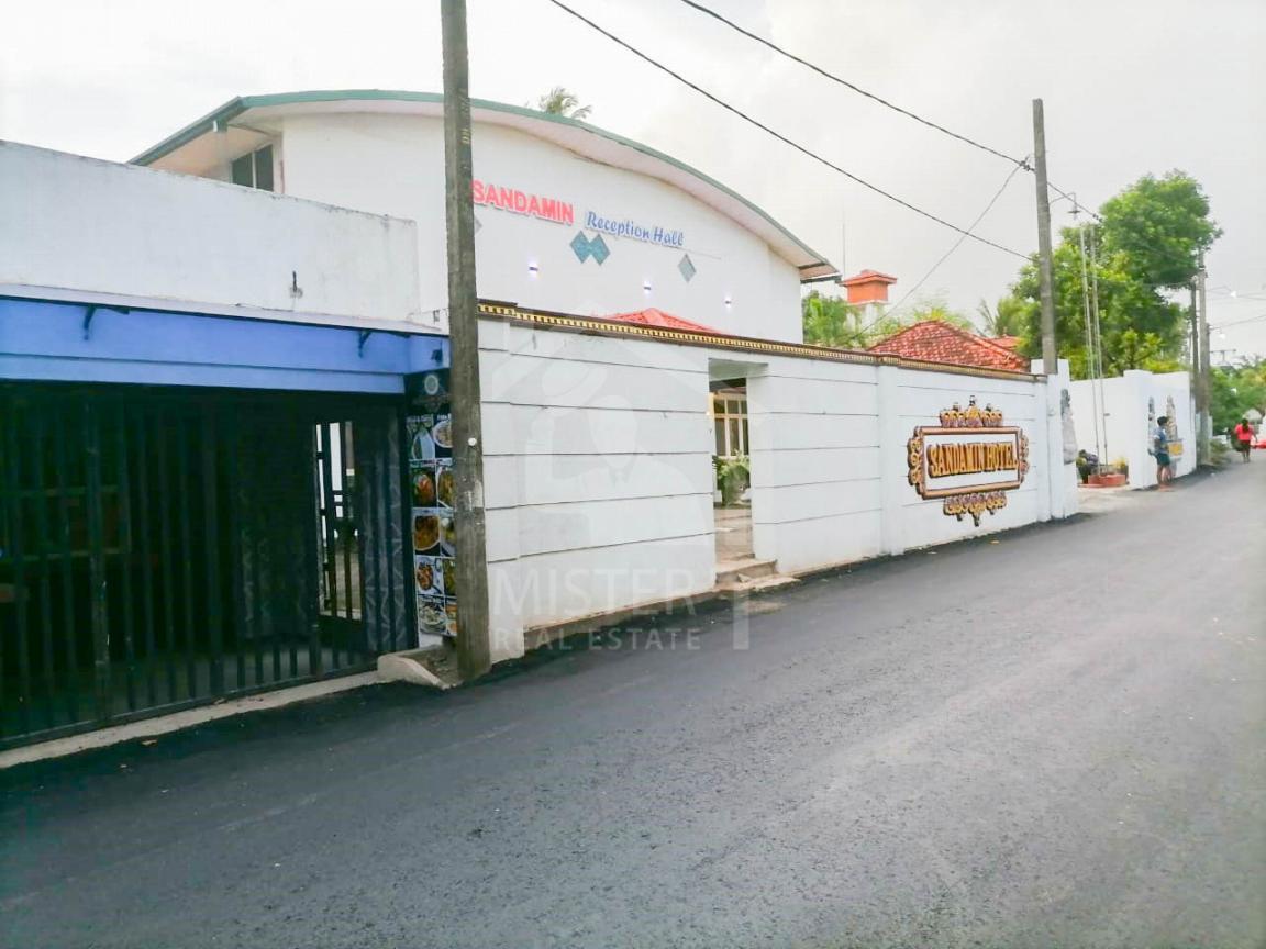 Commercial Property For Sale in Kiribathgoda- image 1