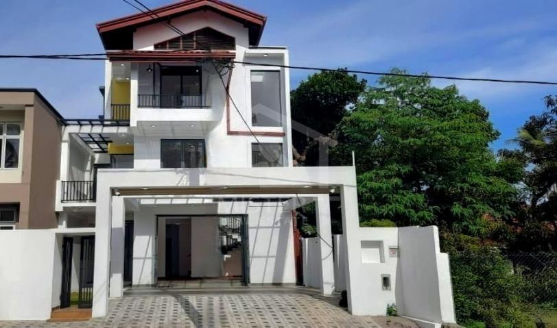 House For Sale in Kelaniya- image 1