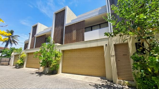 Gated Community House For Sale in Ratmalana- image 1