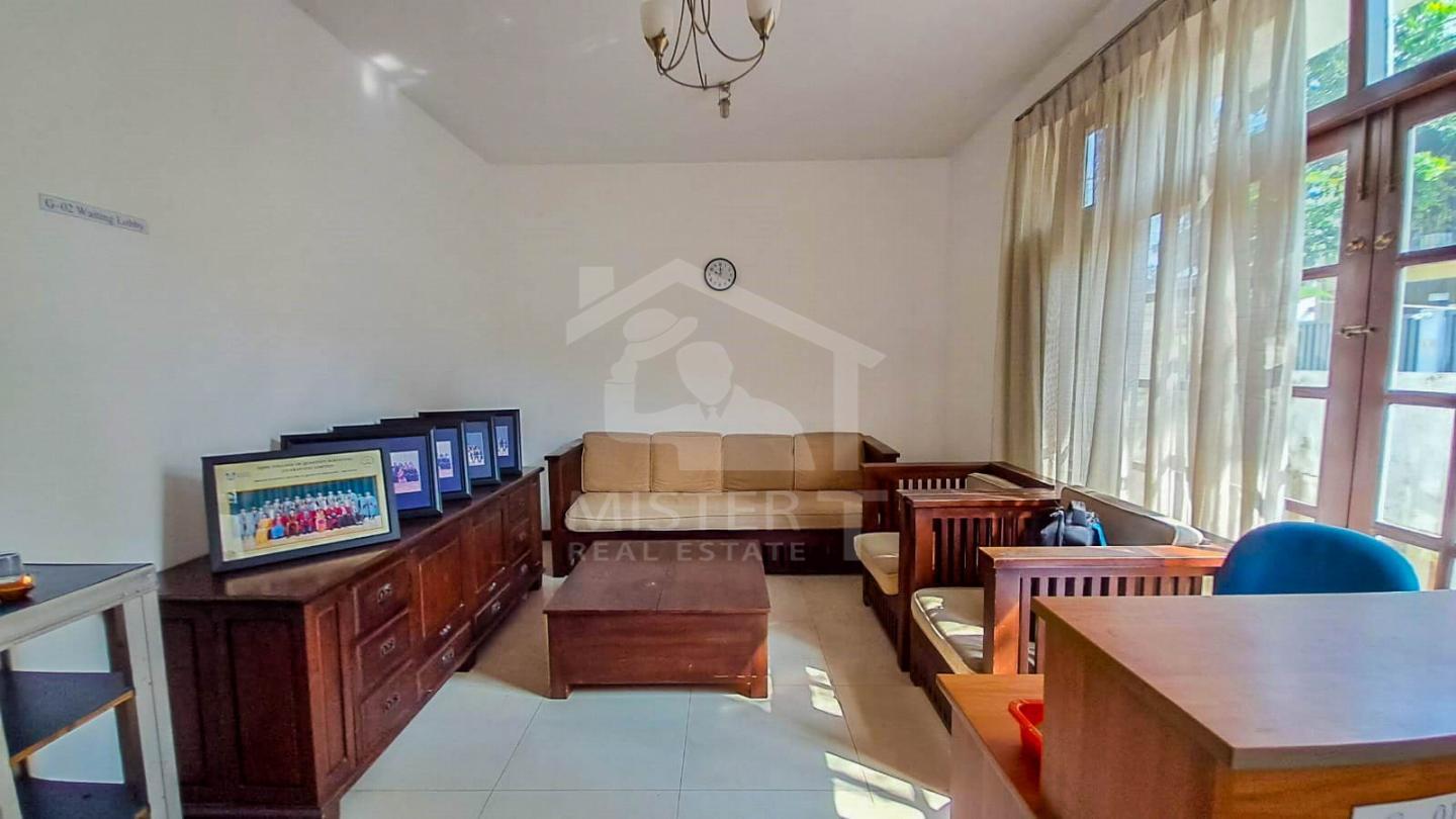 House For Sale in Pita Kotte - image 2