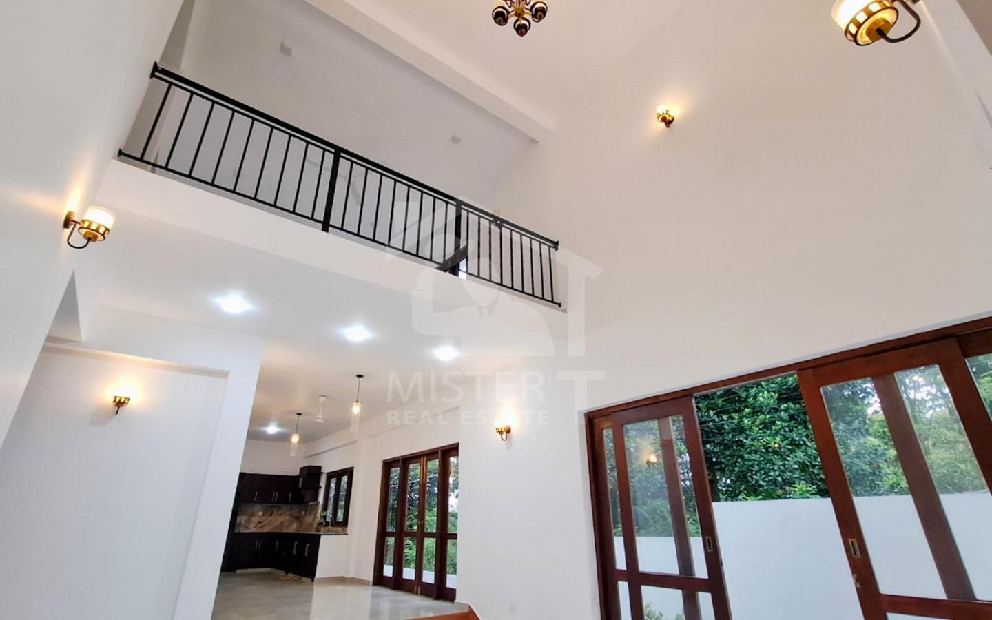 House For Sale in Hokandara - image 2