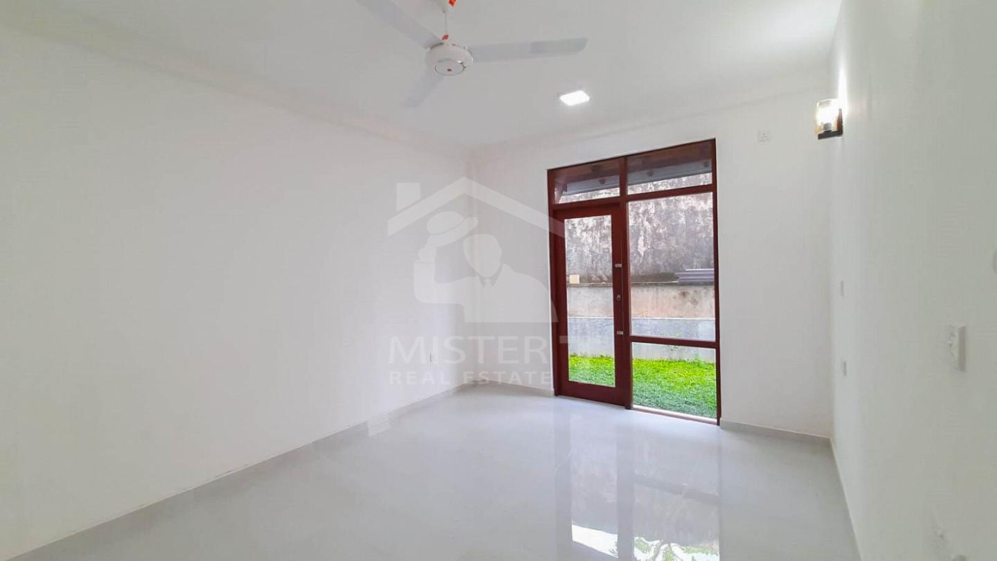 House for Sale in Piliyandala- image 3