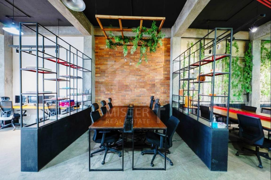 Commercial Property For Sale in Rajagiriya- image 3