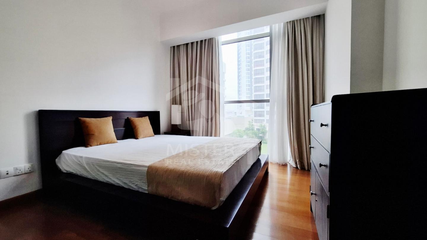 Apartment For Sale at The Emperor, Colombo 03- image 3