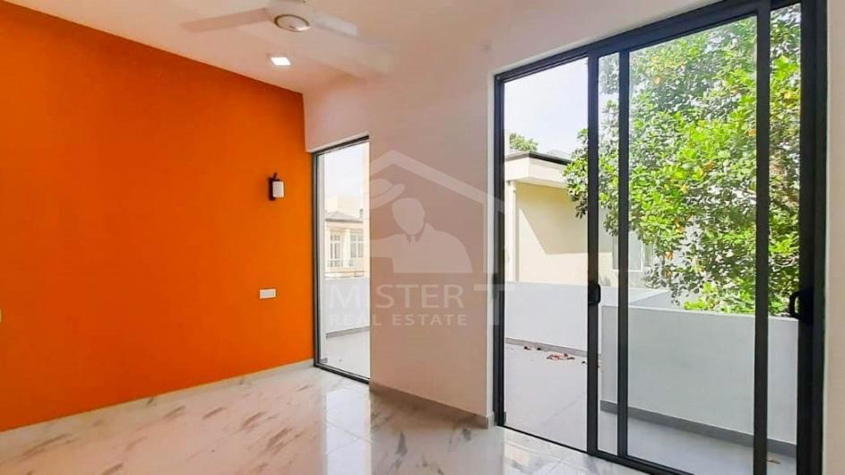 House For Sale in Kelaniya- image 4