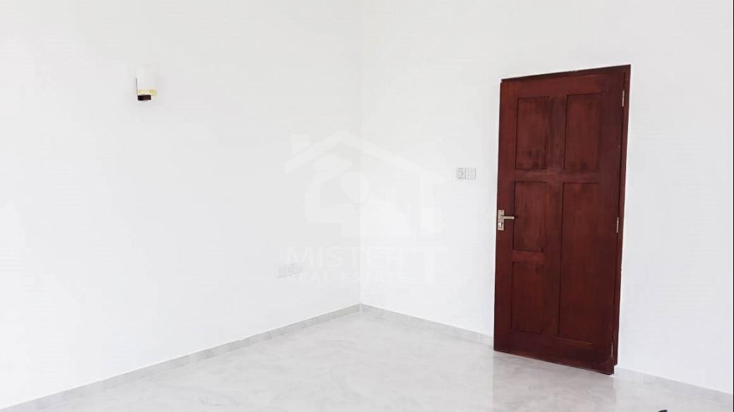 Twin Houses For Sale in Mount Lavinia - image 5