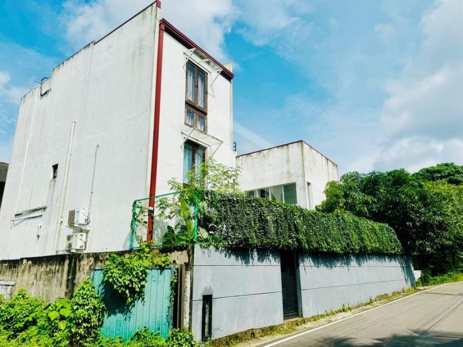 House For Sale in Malabe- image 5