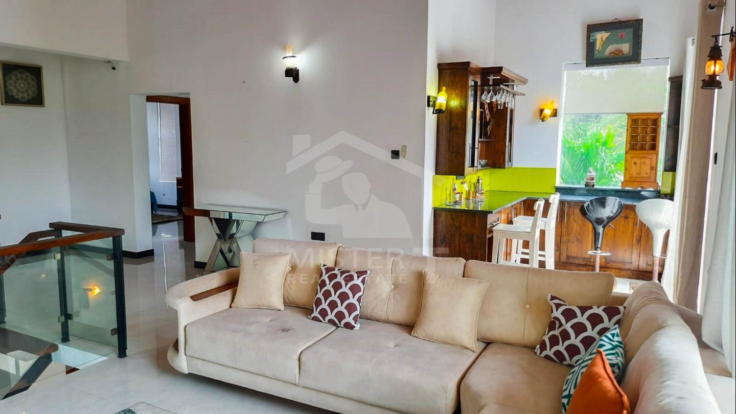 House for Sale in Katunayake- image 6