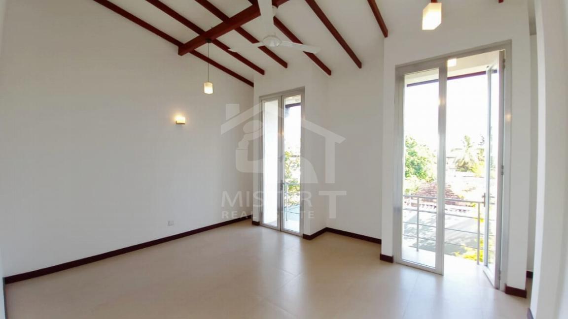 House for Sale in Hokandara- image 6
