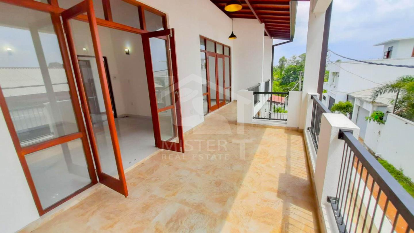 House for Sale in Piliyandala- image 8