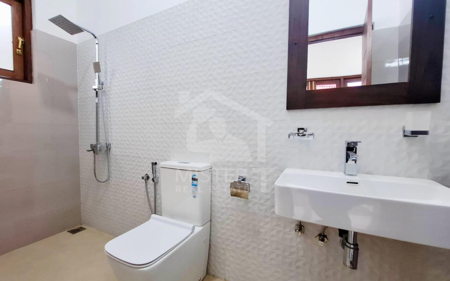 House For Sale in Hokandara - image 9