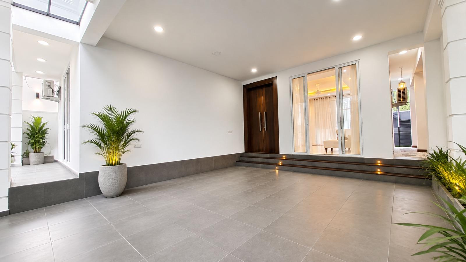 Brand New Luxury House for Sale in Battaramulla- image 9