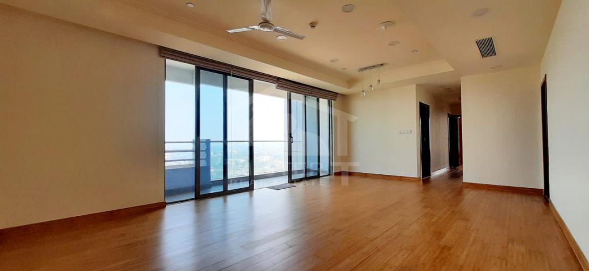 Unfurnished Apartment for Sale at Astoria.- image 1