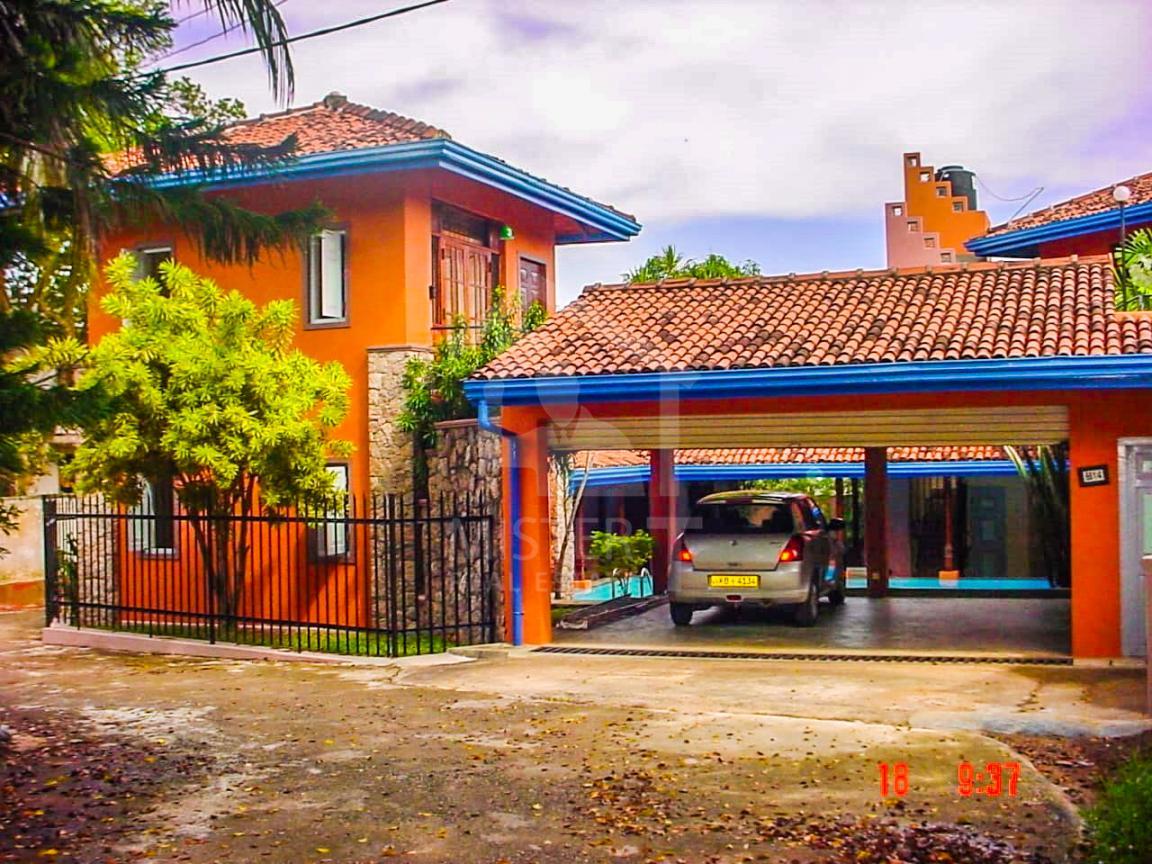 House for Sale in Battaramulla- image 1