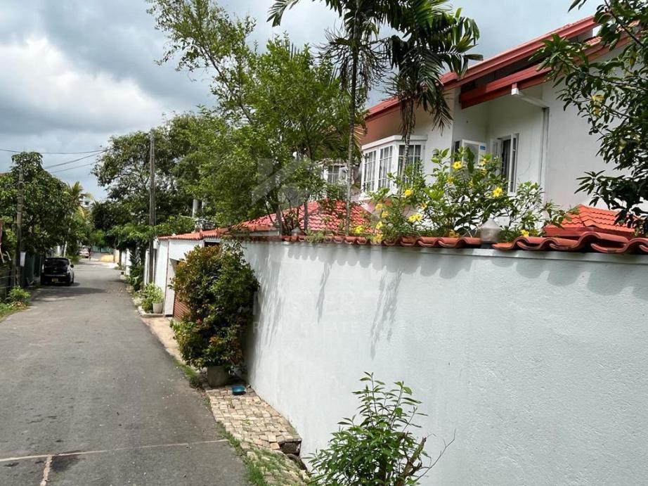 House for Sale in Rajagiriya- image 1