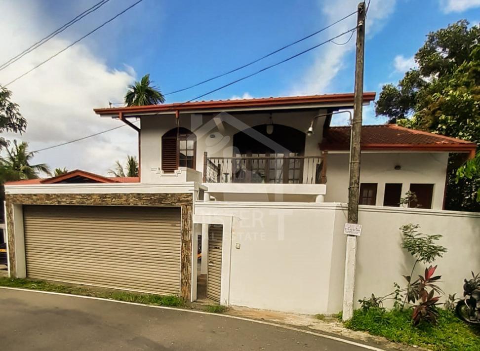 House for Sale in Kottawa- image 1