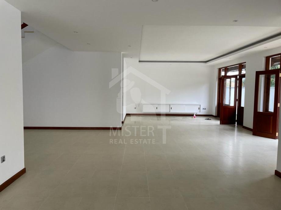 House for Sale in Piliyandala - image 1