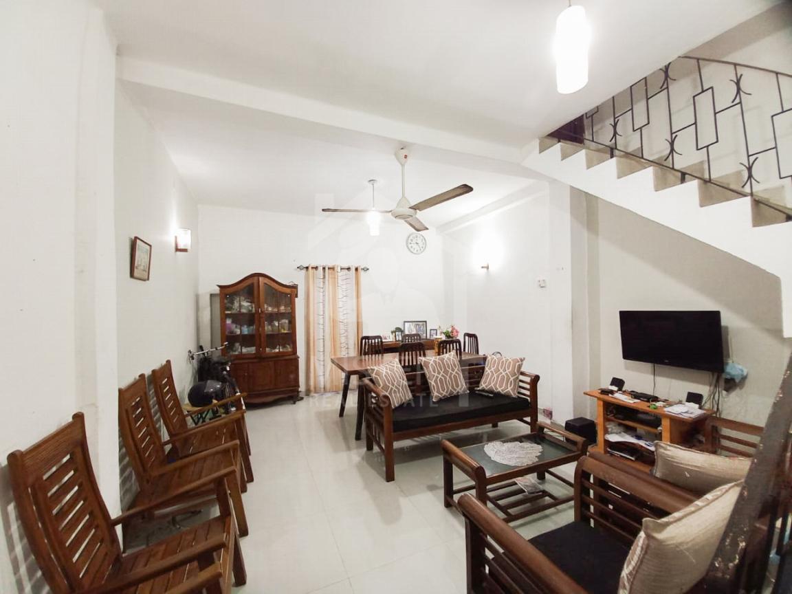 House for Sale in Kalubowila - image 1
