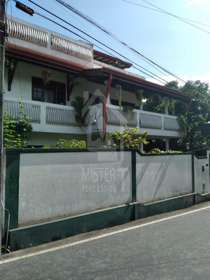 House for Sale in Nawagamuwa - image 1