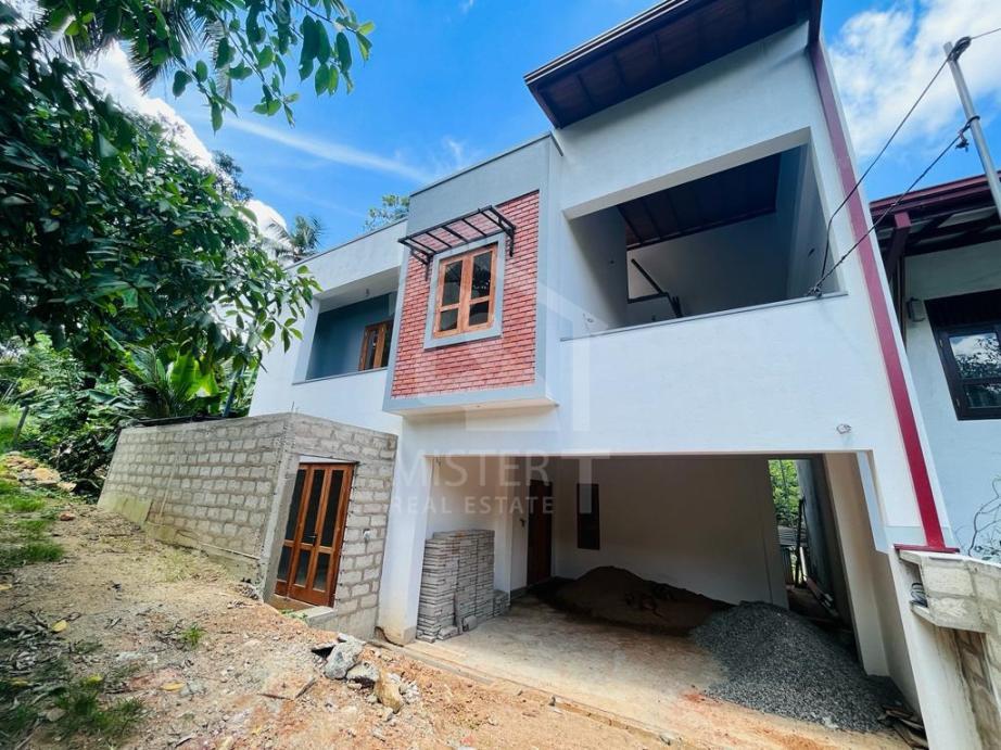 House for Sale in Horana - image 1