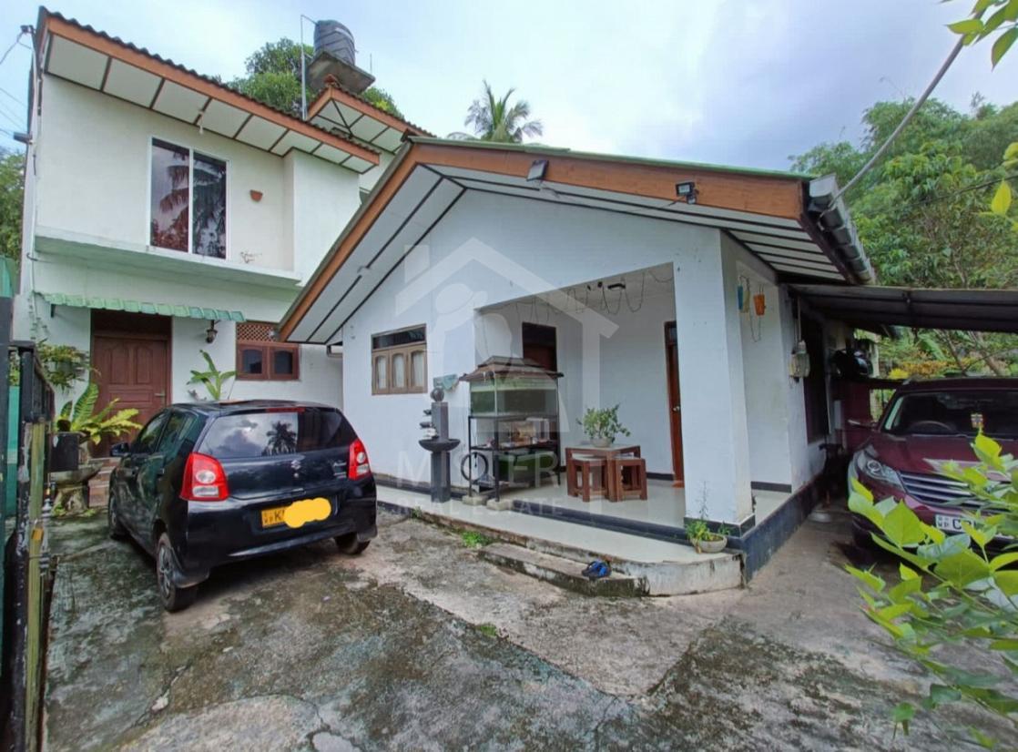 2 Houses for Sale in Ragama - image 1