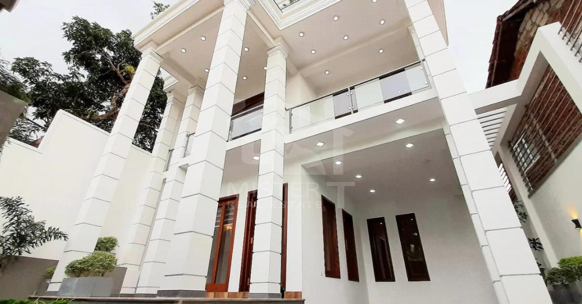 House for Sale in Battaramulla- image 1