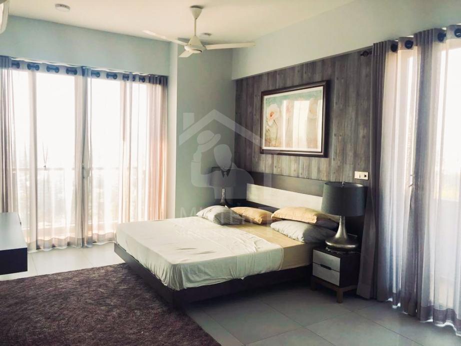 Apartment for Sale at Park Heights - image 2