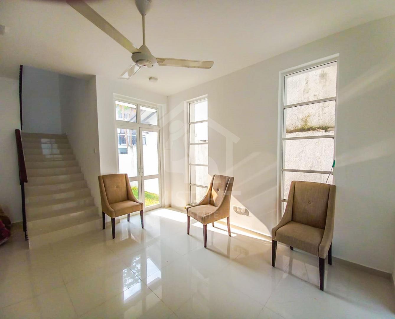 House for Sale in Piliyandala - image 2