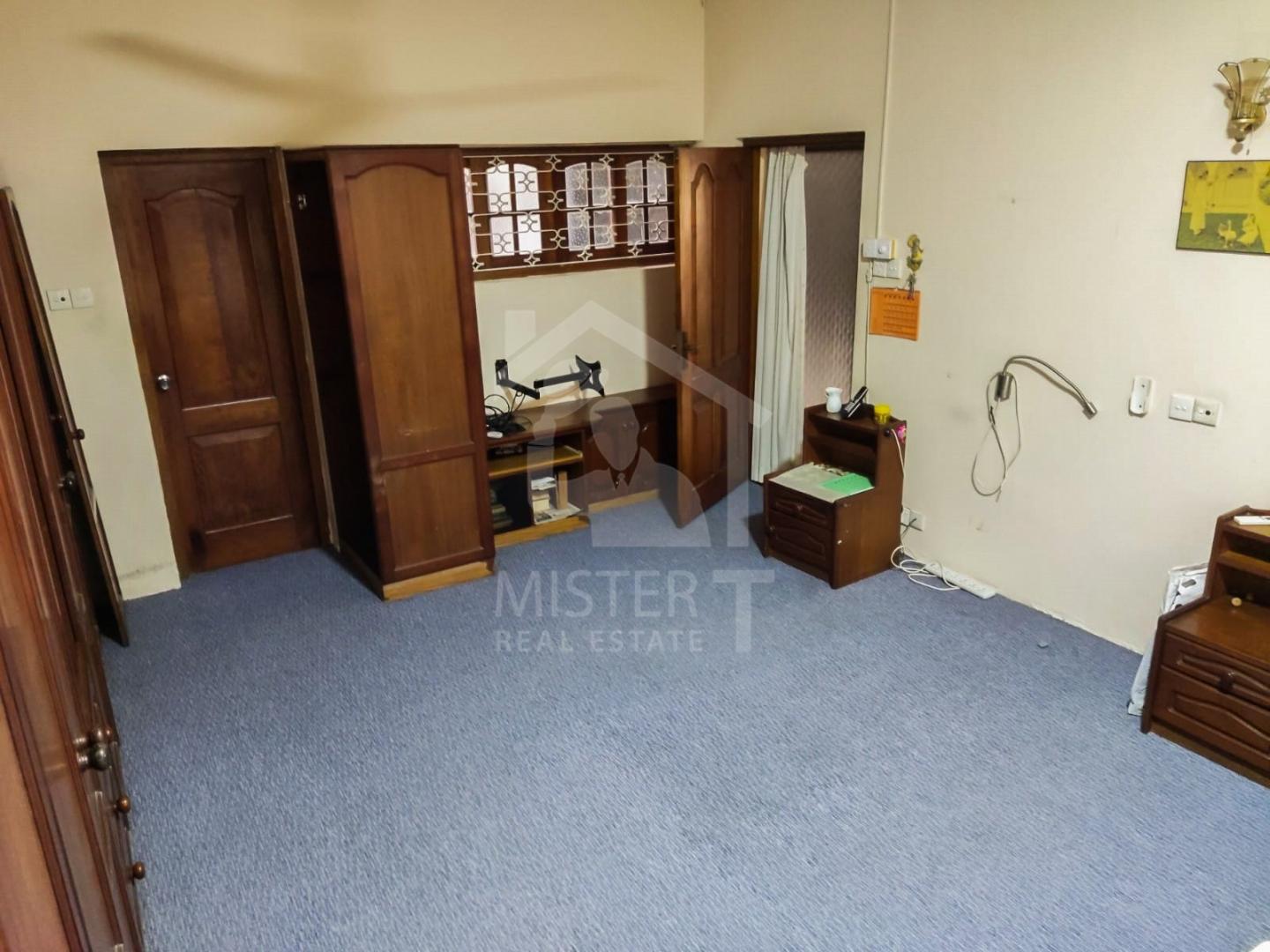 House  for Sale in Colombo 04- image 2