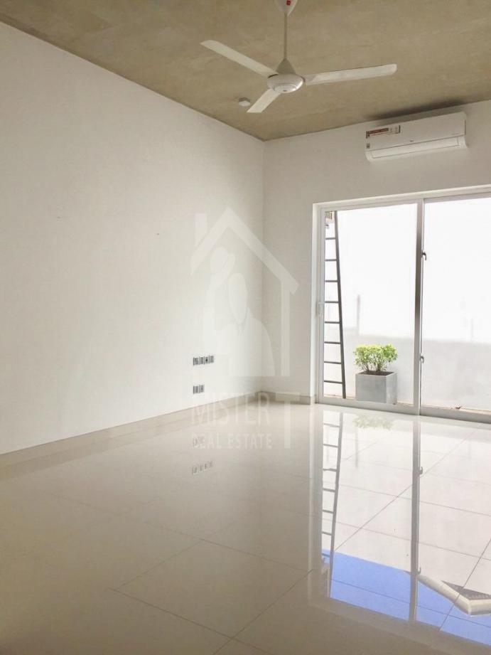 House for Sale in Malabe - image 2