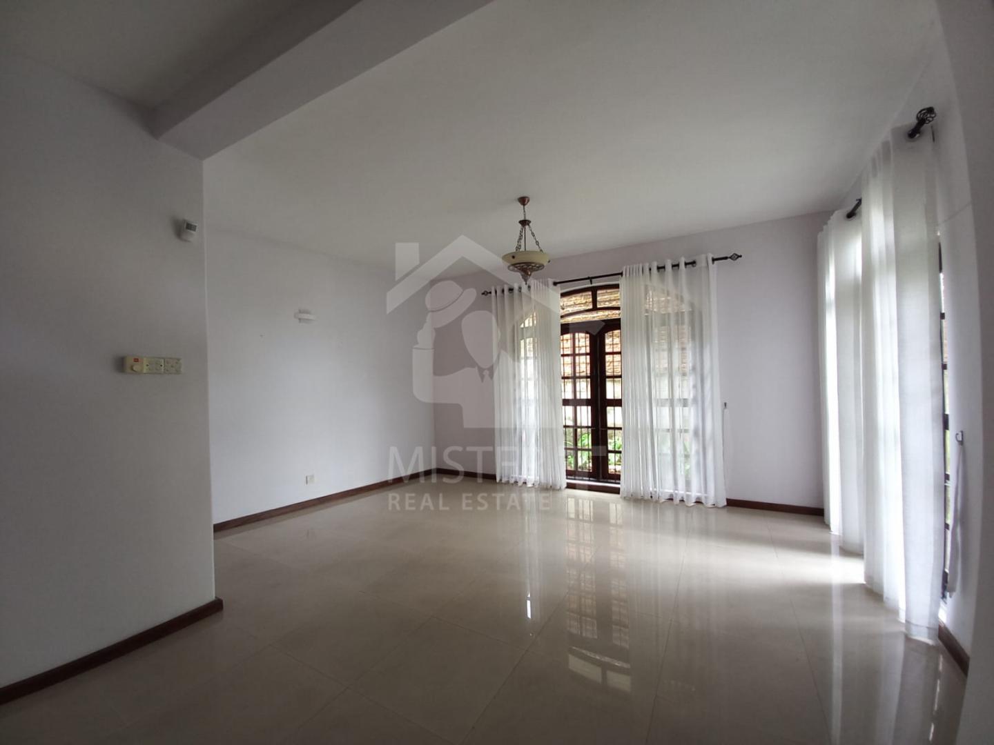 House for Sale in Nawala- image 2