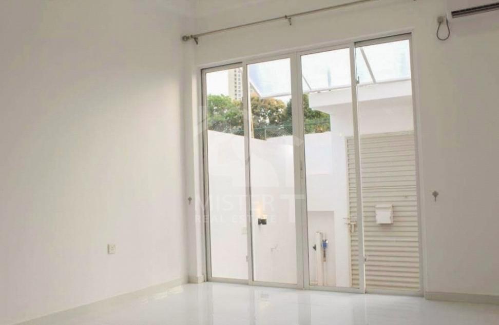 House for Sale in Rajagiriya - image 2