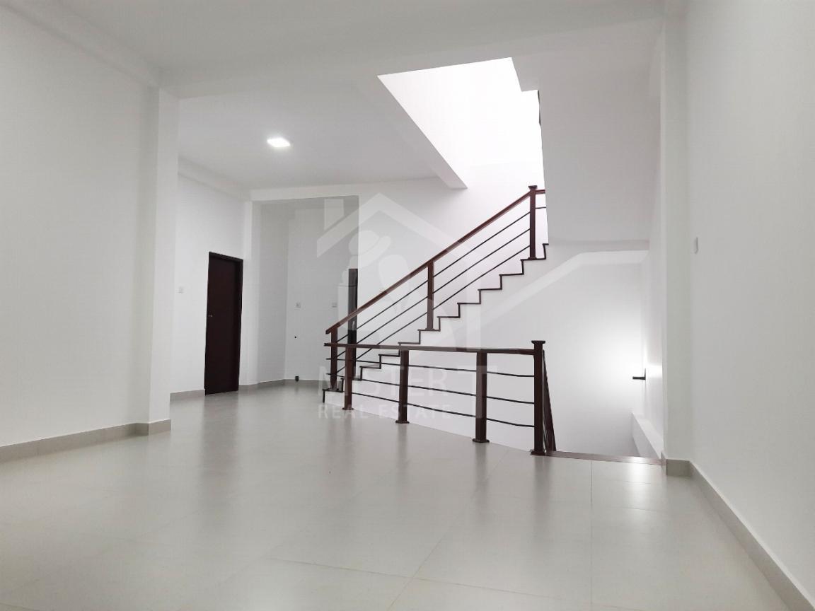 House for Sale in Padukka - image 2