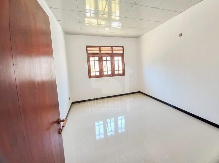 House for Sale in Moragahahena - image 2