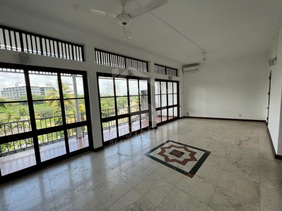 House for Sale in Battaramulla - image 2