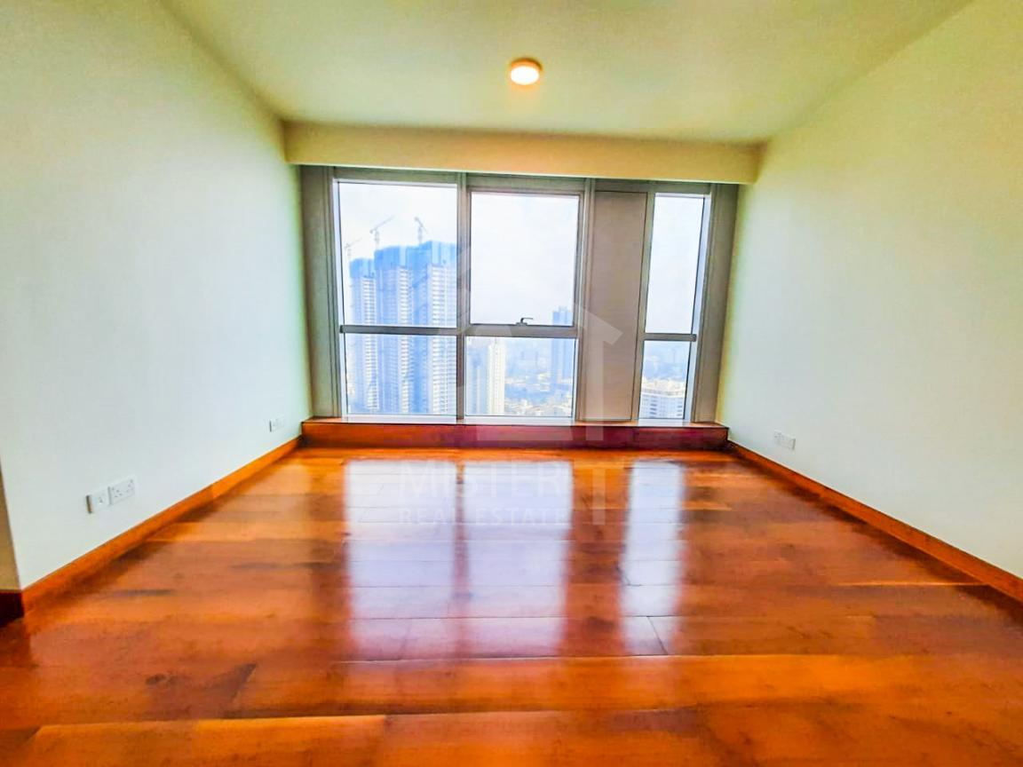 Apartment for Sale at Colombo City Centre - image 3