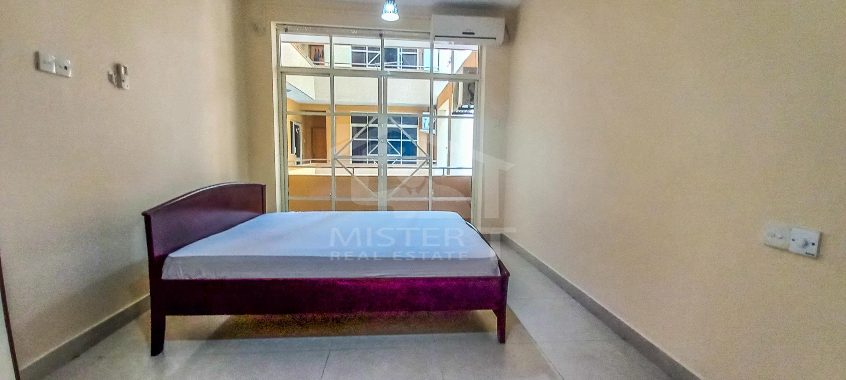 Apartment for Sale in Colombo 04 - image 3