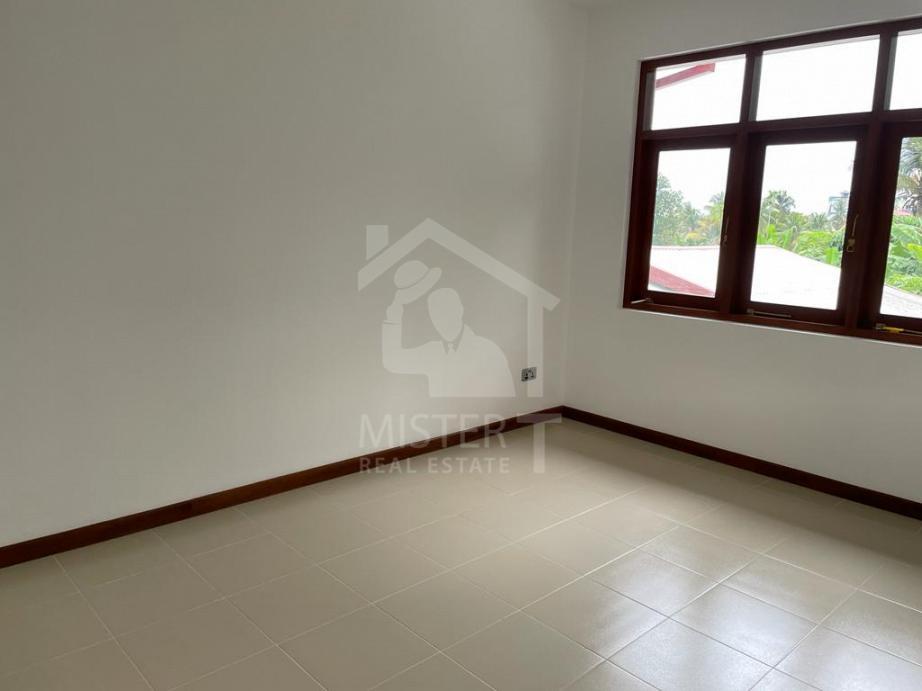 House for Sale in Piliyandala - image 3